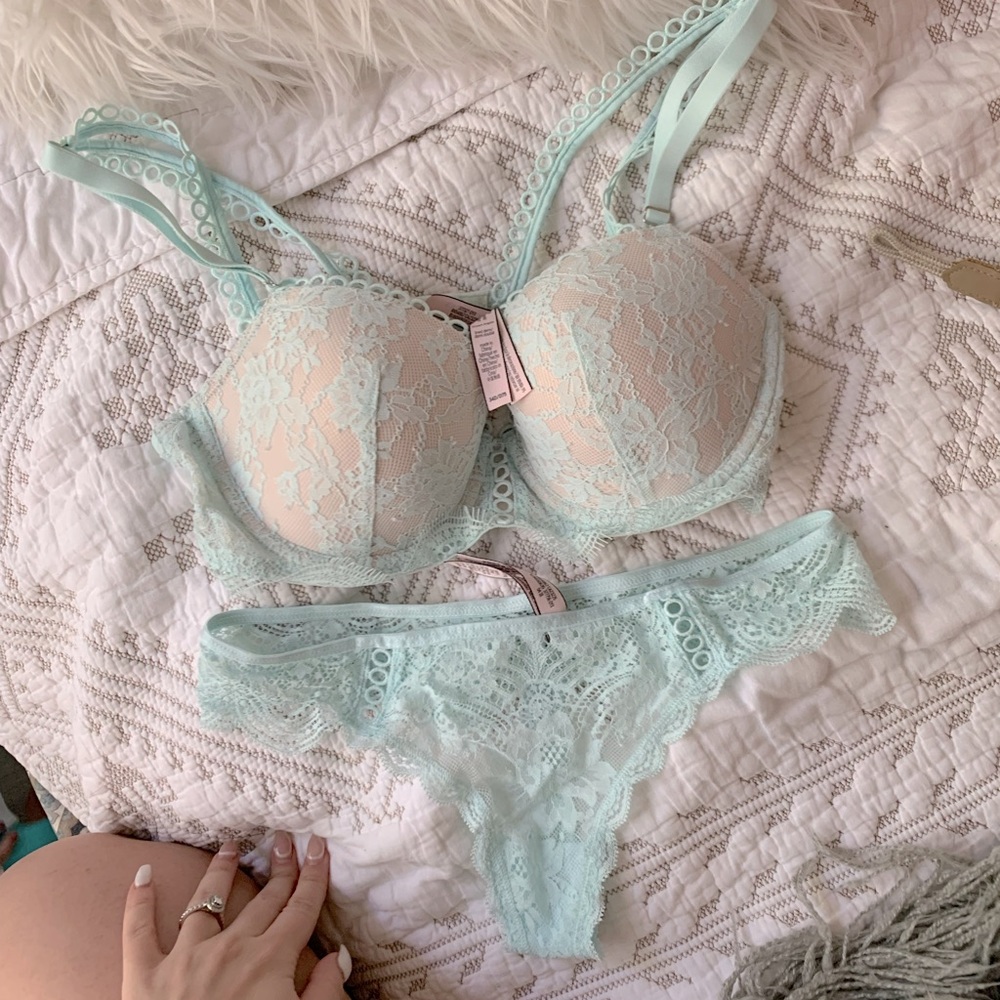 Victoria's Secret Set NWOT